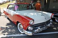 1955 Ford Fairlane Victoria