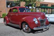 1940 Ford Standard Coupe