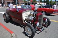 1932 Ford Roadster powered by an Olds Rocket