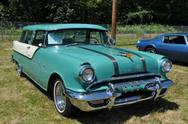 1955 Pontiac Custom Safari Wagon